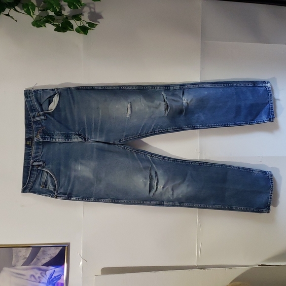 Vintage Distressed Wranglers Jean's - Picture 2 of 11